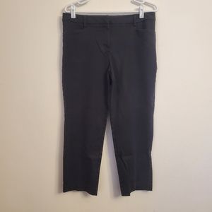 Apt. 9 modern fit capri cropped pants in size 10